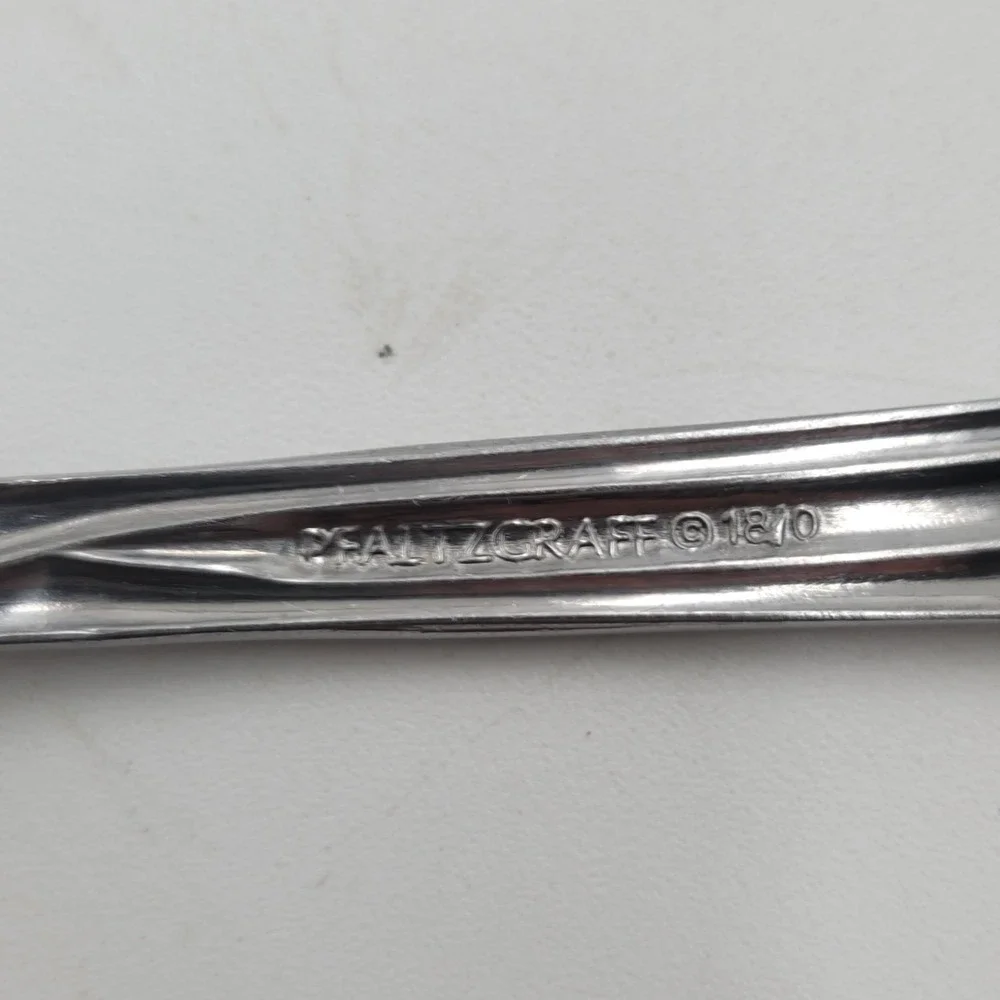 Pfaltzgraff Glennbrook 18/10 Stainless Flatware 5pc Set 4 Spoons 1 Fork